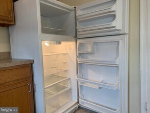 6012 Red Wolf Pl in Waldorf, MD - Building Photo - Building Photo