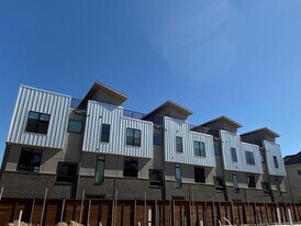 5808 Lindell Ave in Dallas, TX - Building Photo