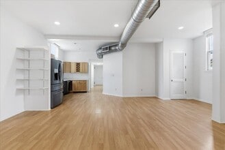 235 Ogden Ave. in Jersey City, NJ - Foto de edificio - Building Photo