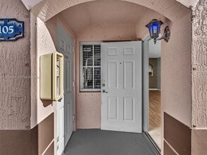 1271 SE 28th Ct in Homestead, FL - Building Photo - Building Photo