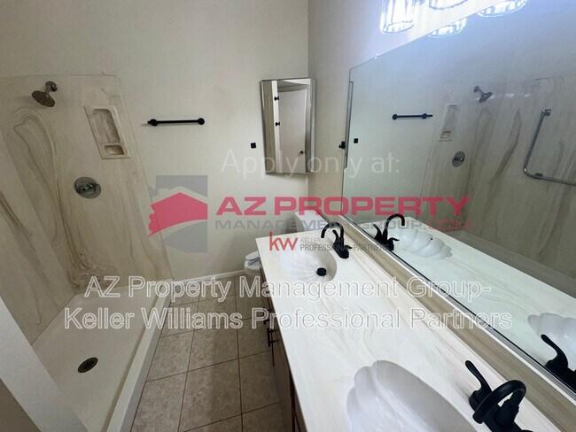 18841 N Palomar Dr in Sun City West, AZ - Building Photo - Building Photo