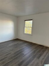 235 Vista Dr in Easton, PA - Building Photo - Building Photo