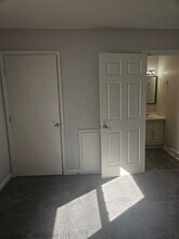 415 Green Valley Dr in Mount Vernon, IN - Building Photo - Building Photo