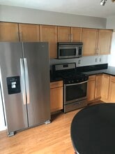 106 Cathedral Ct in Carnegie, PA - Building Photo - Building Photo