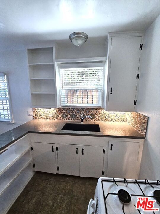 property at 10556 Santa Monica Blvd