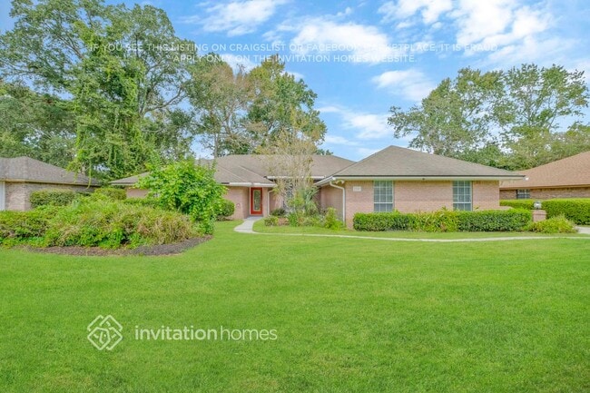 property at 2241 Staggerbush Dr