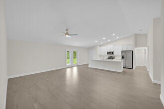 16440 81st Ln N in The Acreage, FL - Building Photo - Building Photo