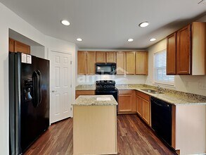 4462 Roundwood Ct in Indian Trail, NC - Building Photo - Building Photo