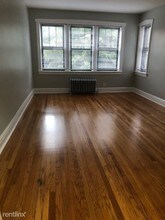3222 N Karlov Ave-Unit -#2S in Chicago, IL - Building Photo - Building Photo