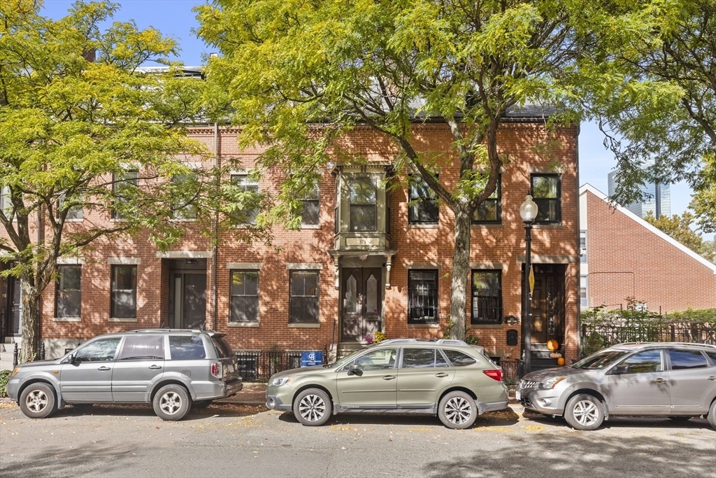 373 Shawmut Ave, Unit 1 in Boston, MA - Building Photo