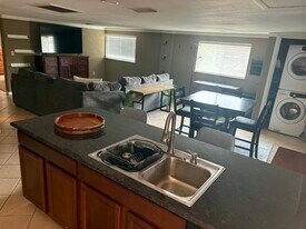 16 SW 1st Ave, Unit 16 in Ocala, FL - Building Photo