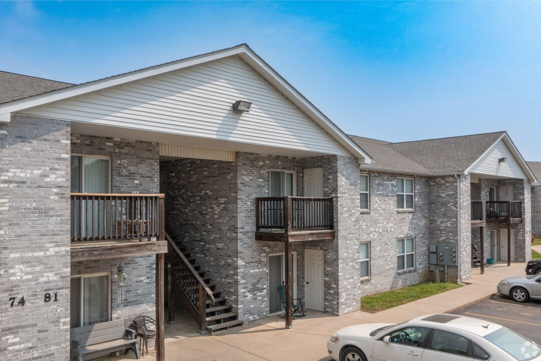 Arbor Ridge Apartments in Park Hills, MO - Building Photo