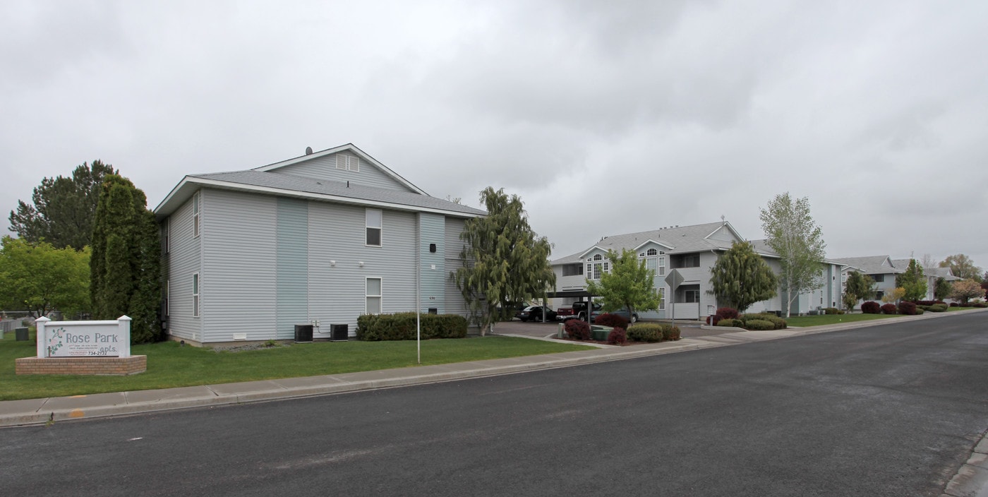 Rose Park Apartments in Twin Falls, ID - Building Photo