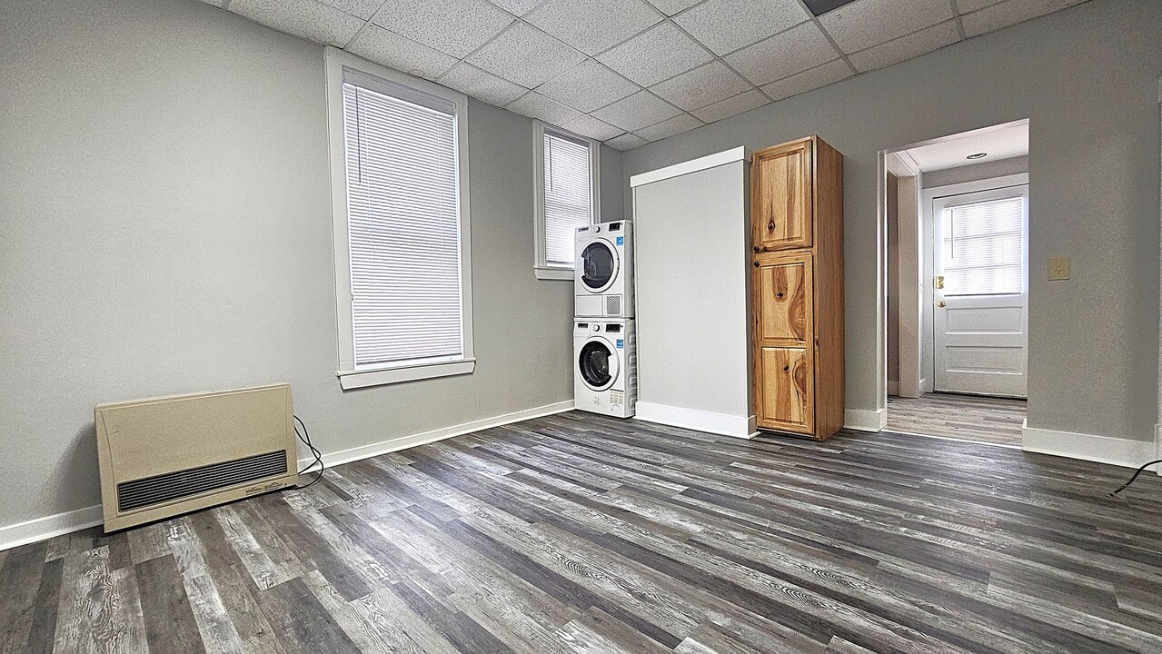 46 N Prospect St in Burlington, VT - Building Photo