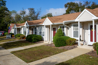 Upper Deerfield Estates in Bridgeton, NJ - Building Photo - Building Photo