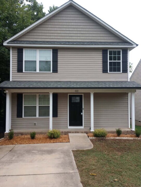 512 Garrison Ct SW in Concord, NC - Building Photo
