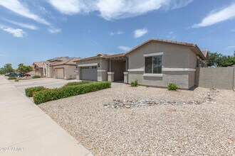 21382 E Lords Ct in Queen Creek, AZ - Building Photo - Building Photo