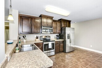 314 Harbor Glen Dr SW in Madison, AL - Foto de edificio - Building Photo