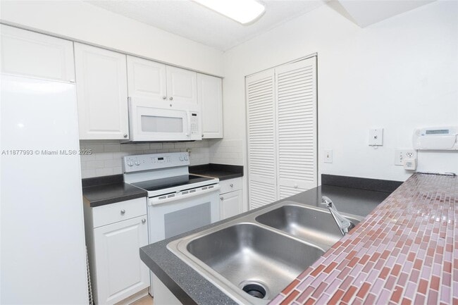 property at 1227 SW 46th Ave