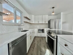 8986 W 78th Ave in Arvada, CO - Building Photo - Building Photo