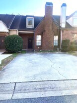 2291 Ridgemont Dr in Birmingham, AL - Building Photo