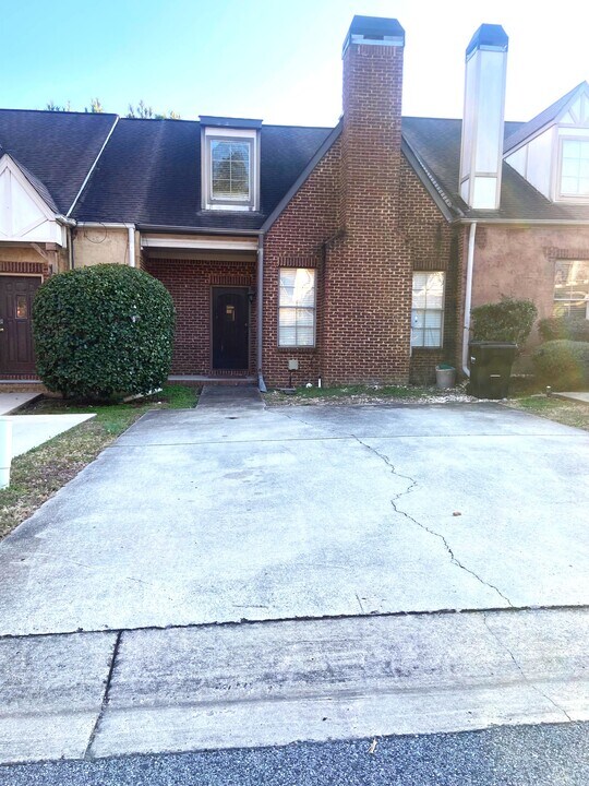 2291 Ridgemont Dr in Birmingham, AL - Building Photo