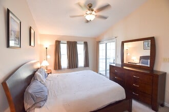 770 Charter Dr in Longs, SC - Foto de edificio - Building Photo