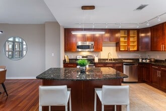 157 Fleet St in Oxon Hill, MD - Building Photo - Building Photo