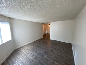 415 Senate St NW in Salem, OR - Building Photo - Building Photo
