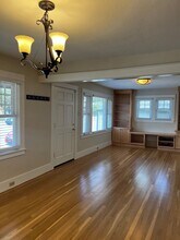 814 St Helena Ave in Santa Rosa, CA - Foto de edificio - Building Photo