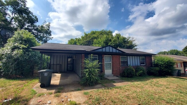 property at 271 W Levi Rd