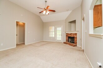 10237 Hamilton View Dr in Cordova, TN - Building Photo - Building Photo