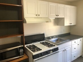 21-25 Pierce St. in Dover, NH - Building Photo - Interior Photo
