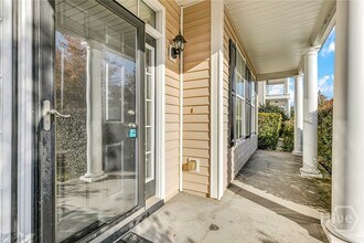 16 Bushwood Dr in Savannah, GA - Building Photo - Building Photo