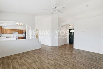 11058 W Carmelita Cir in Arizona City, AZ - Building Photo - Building Photo