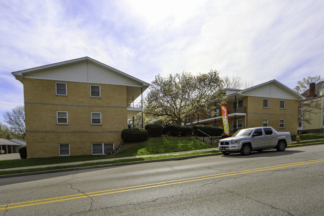 Prospect Hill Apartments in Lafayette, IN - Building Photo