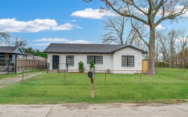 property at 3824 Topping St