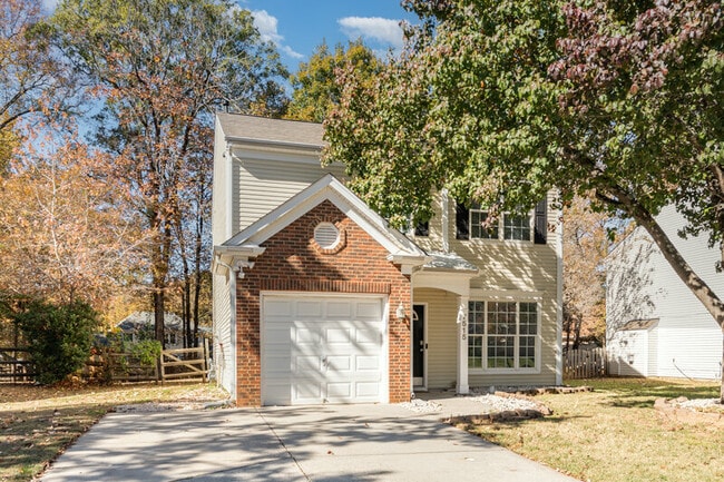 7515 Eurostar Dr in Charlotte, NC - Building Photo - Building Photo