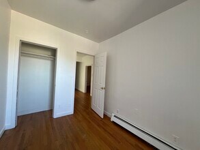 848 Huntington Ave, Unit 2 in Boston, MA - Building Photo - Building Photo