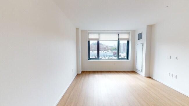 340 Harrison Ave, Unit 357 in Boston, MA - Foto de edificio - Building Photo