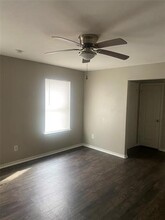 143 Cliff Height Cir in Dallas, TX - Building Photo - Building Photo