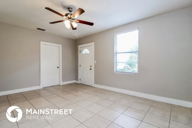 4114 W Arch St in Tampa, FL - Building Photo - Building Photo