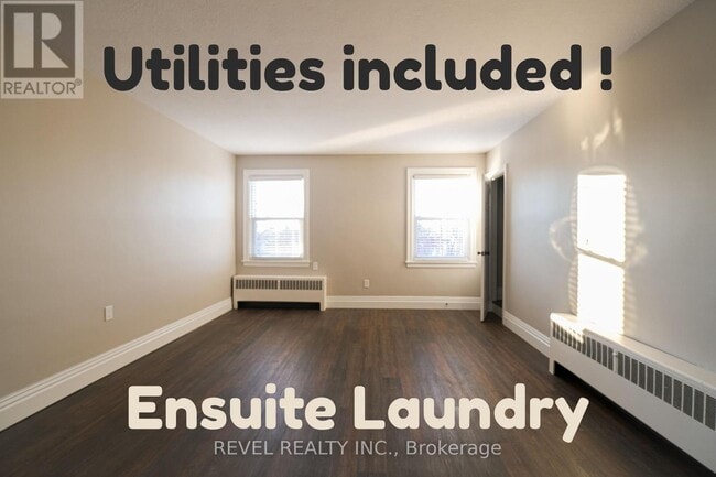 property at 4 Simcoe St N