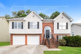 421 Oak Vista Ct in Lawrenceville, GA - Building Photo