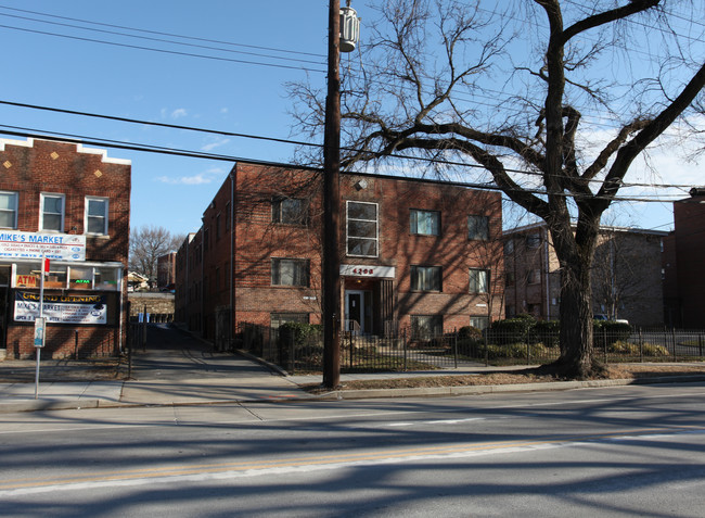 4208-4212 Benning Rd NE in Washington, DC - Building Photo - Building Photo