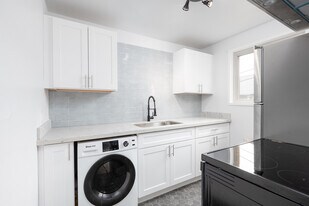 Hamrick & Halmark in Seattle, WA - Building Photo