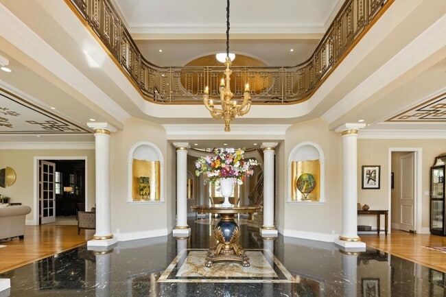 property at 90 Broadacres Rd