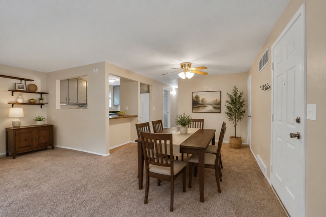 property at 8108 S Cottonwood Hills Cir