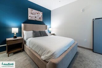 151 E Blount Ave, Unit 457 in Knoxville, TN - Building Photo - Building Photo