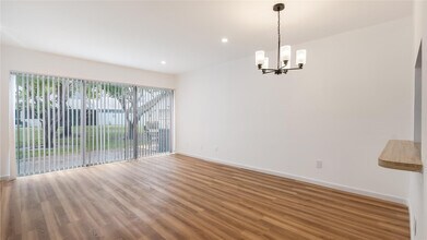 3001 NW 4th Terrace in Pompano Beach, FL - Building Photo - Building Photo